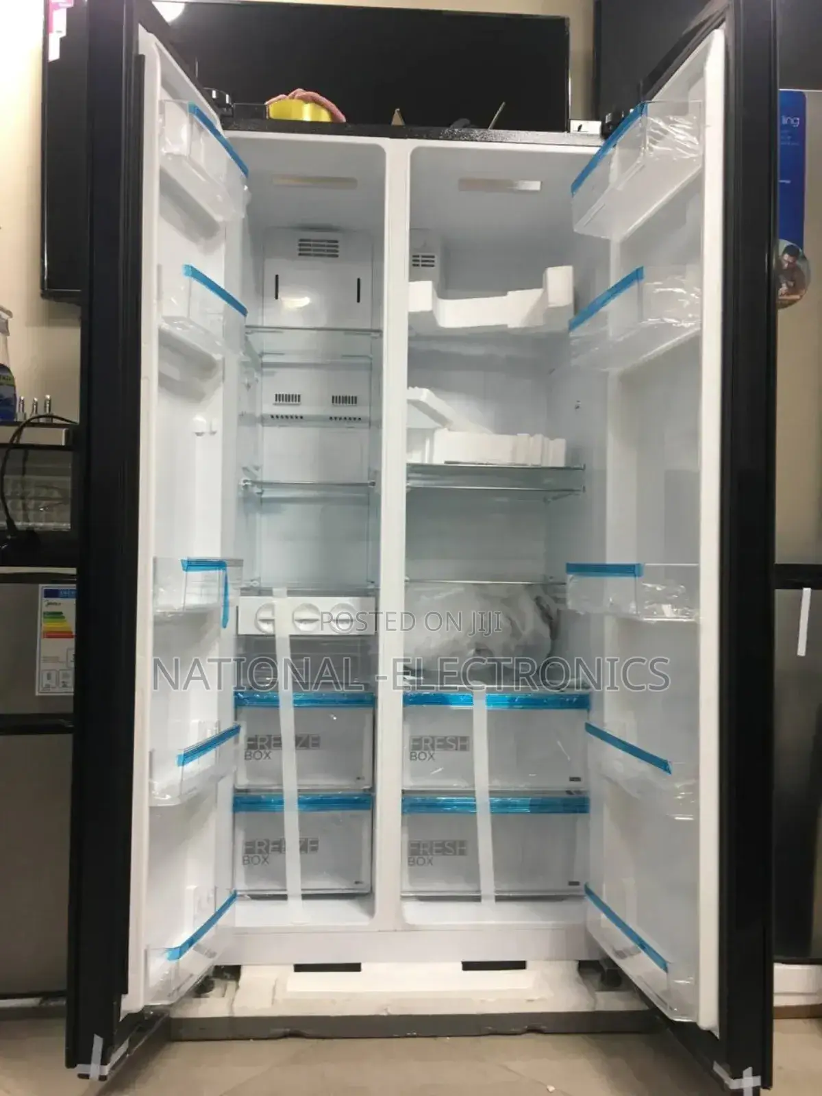 Midea Refrigerator Side by Side 710