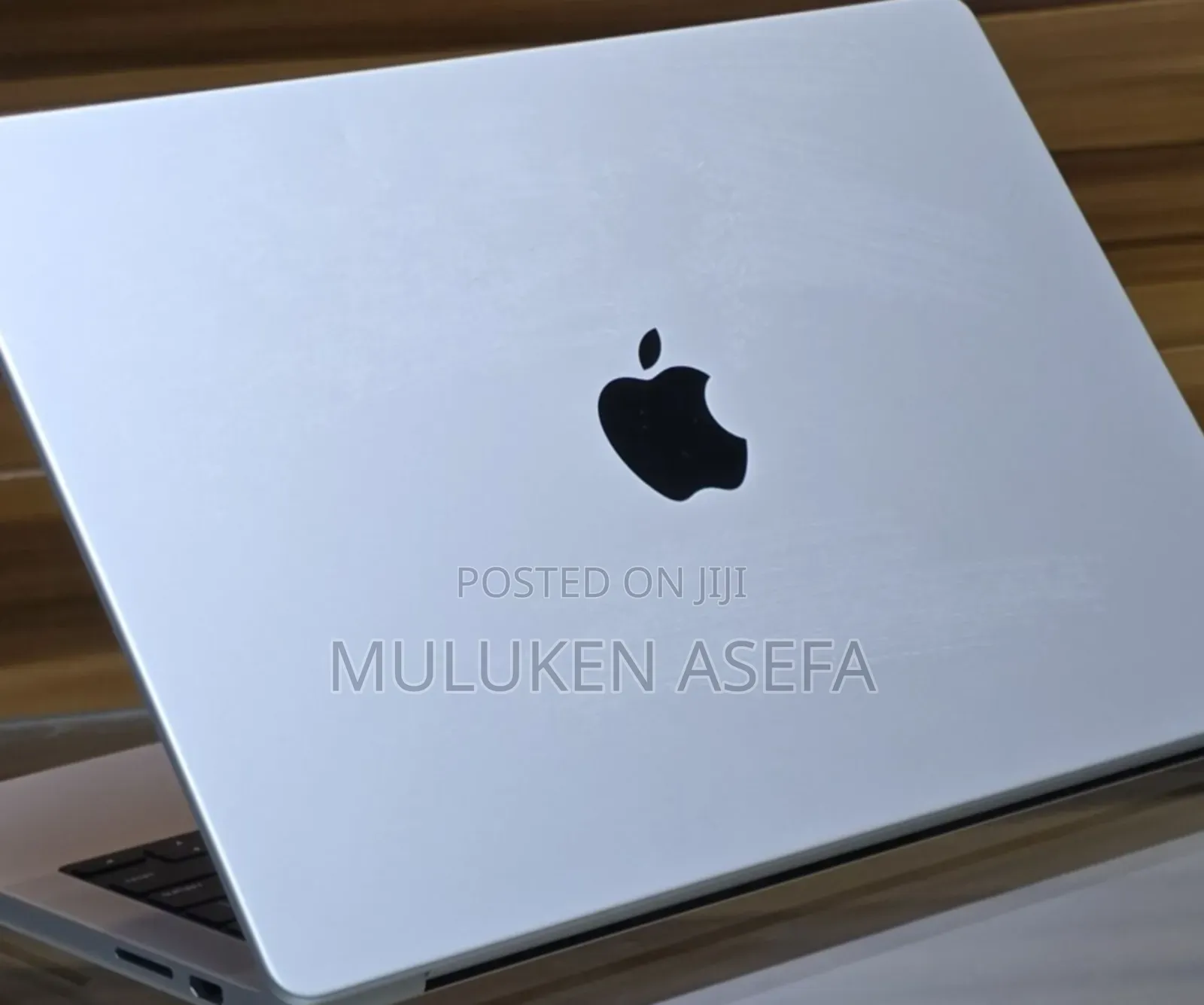 New Apple MacBook Pro 2023 M3 14-Inch 8GB Intel Core I5 SSD 512GB