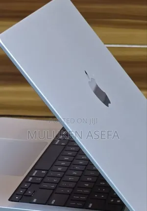 New Apple MacBook Pro 2023 M3 14-Inch 8GB Intel Core I5 SSD 512GB