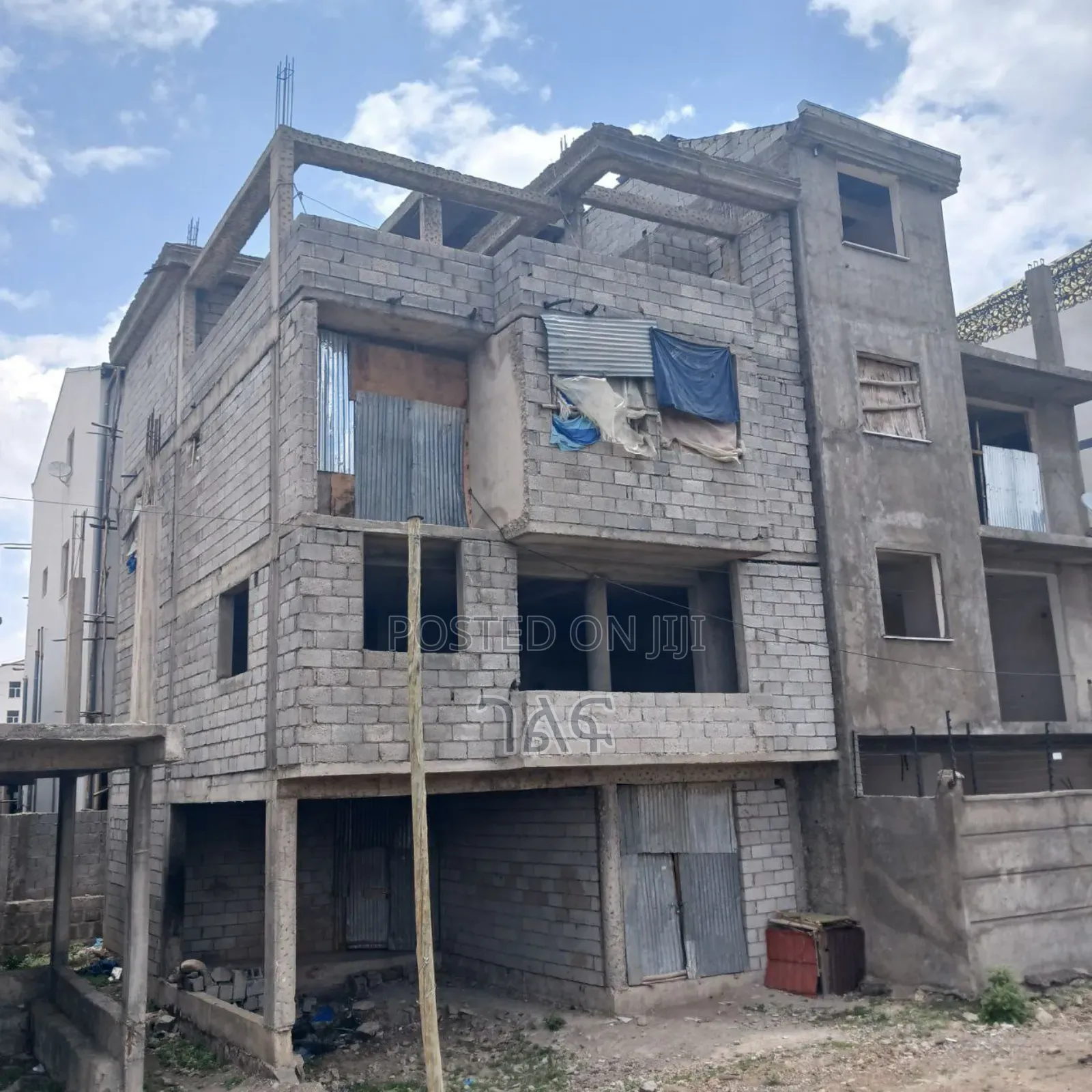 የሚሸጥ ጅ +3
150 ካሬ
ቦሌ አራብሳ ዲያስፖራ ሰፈር
ካርታዉ ድጅታል