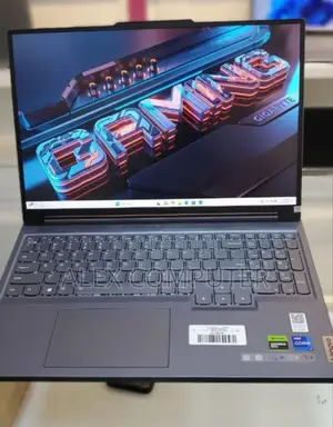 New Lenovo Legion Y7000P IRX9 Gaming Laptop 16GB Intel Core I7 SSD 1T