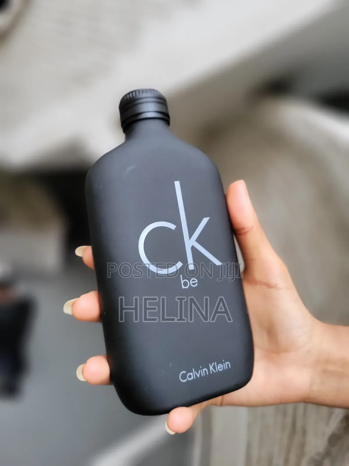 An Inspiring Fragrance, Perfect for Both Men and Women