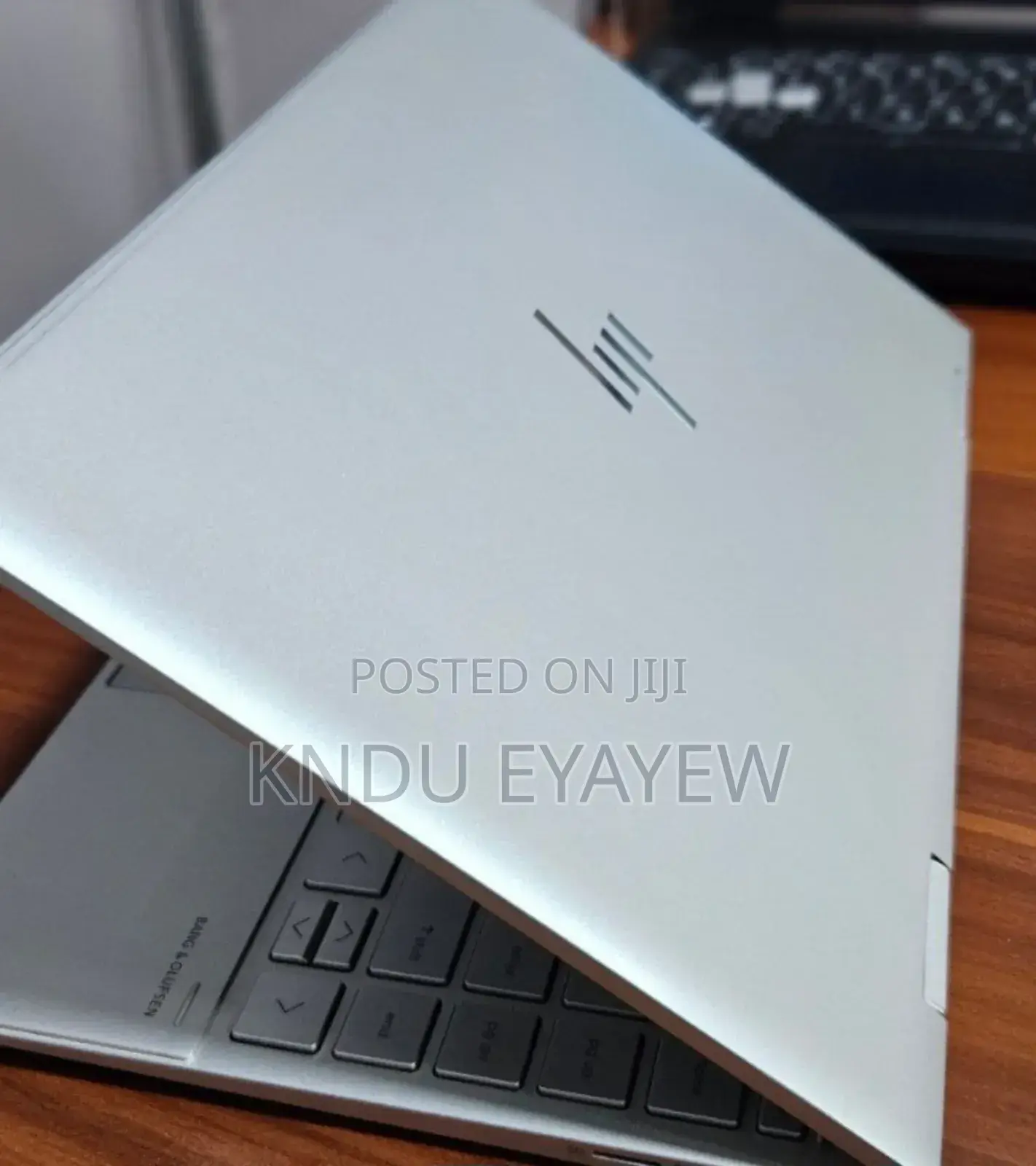 New Laptop HP Envy X360 8GB Intel Core I7 SSD 512GB