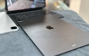 New Apple iPad Pro 12.9 (2020) 256 GB