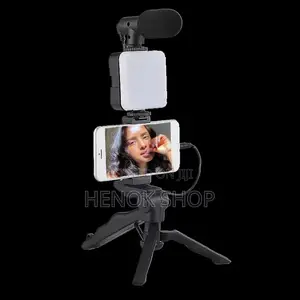 3 በ 1 የያዘ Original የ [Video] መቅረጫ - | Light | Mic | Tripod |