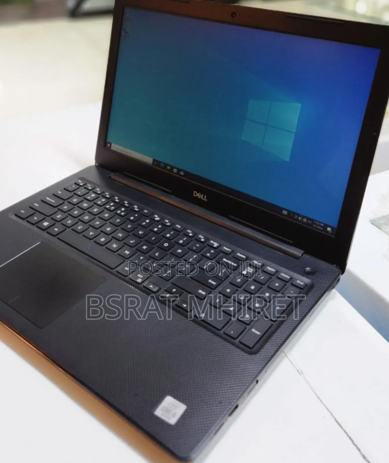 New Laptop Dell Vostro DVCI310 8GB Intel Core I5 SSD 1T