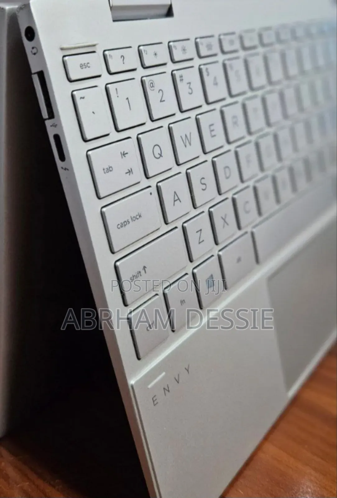 New Laptop HP Envy X360 8GB Intel Core I7 SSD 512GB