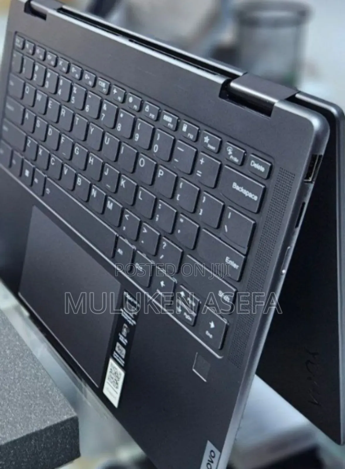 New Laptop Lenovo Yoga 7i 8GB Intel Core I5 SSD 512GB