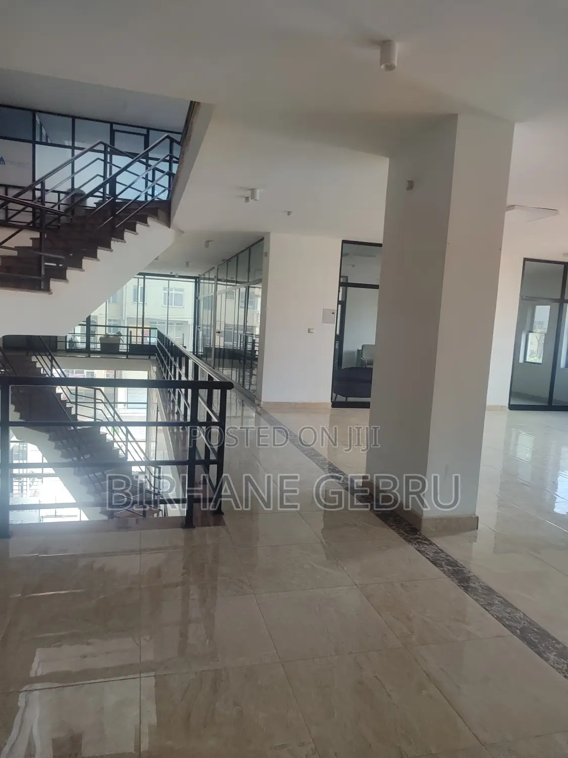 Luxury Apartiment Remt for Ngo Office