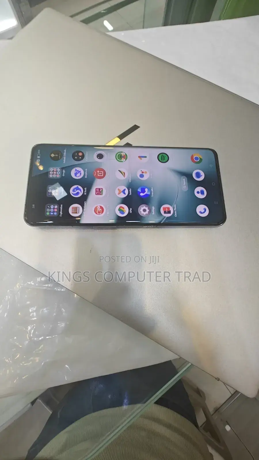 New OnePlus 11 256 GB Purple