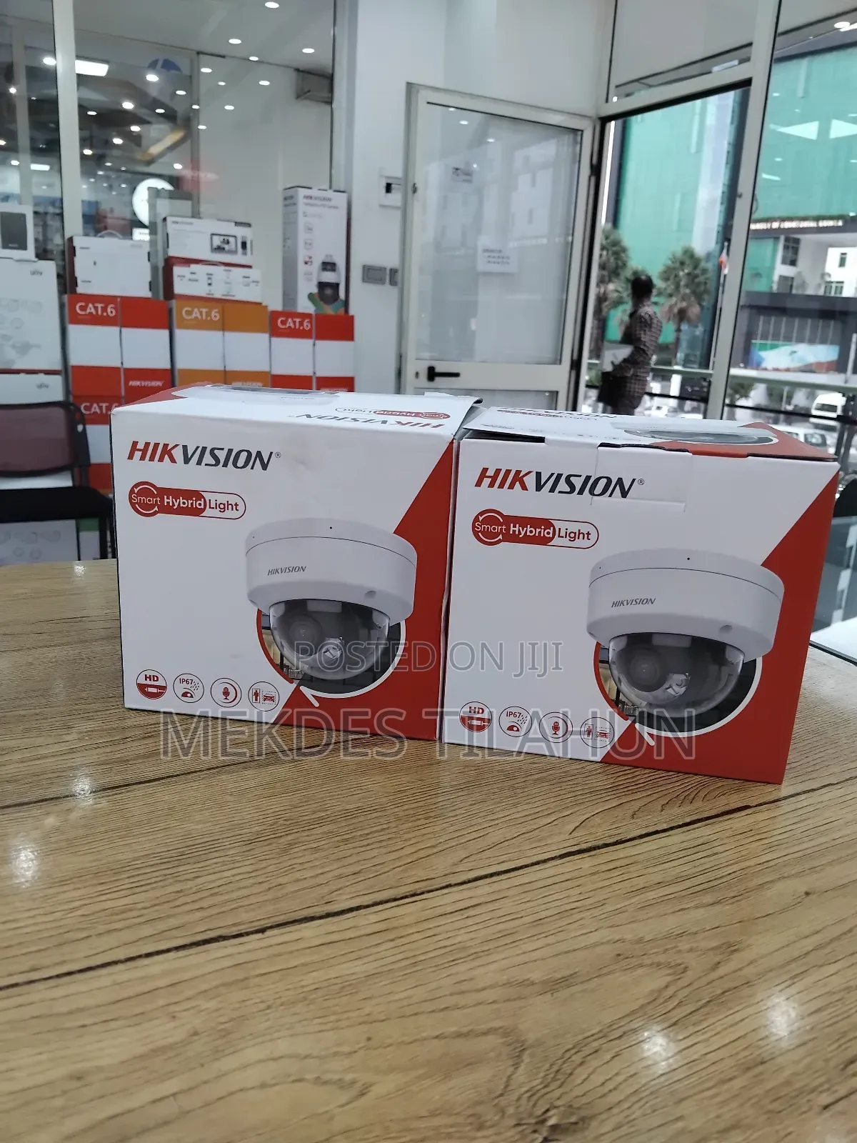 Hihikvision 4mp Ip CCTV Camera Hybrid