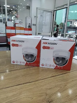 Photo - Hihikvision 4mp Ip CCTV Camera Hybrid