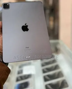 Photo - New Apple iPad Pro 256 GB