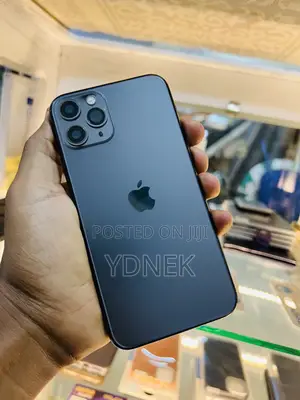 Photo - Apple iPhone 11 Pro 64 GB Gray