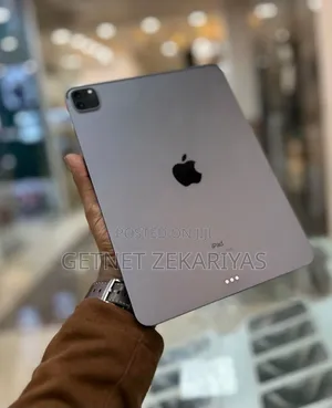New Apple iPad Pro 12.9 (2020) 256 GB Silver
