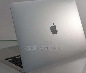 New Laptop Apple MacBook Pro 2020 8GB Intel Core I5 SSD 256GB