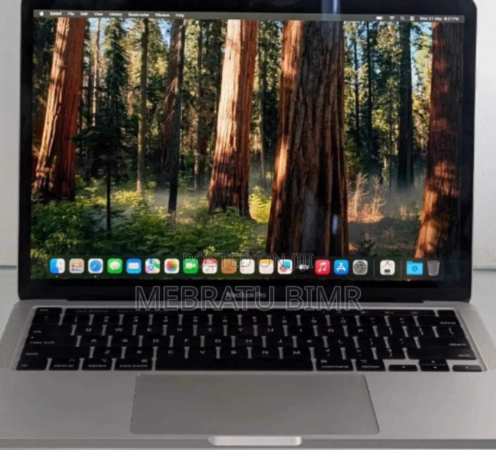 New Laptop Apple MacBook Pro 2020 8GB Intel Core I5 SSD 256GB