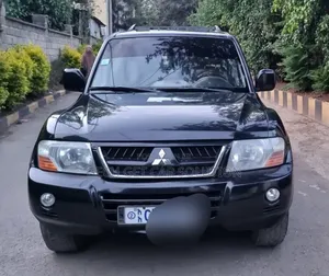 Mitsubishi Pajero 2006 Black
