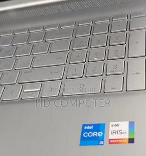 New Laptop HP Pavilion 15 8GB Intel Core I5 SSD 256GB