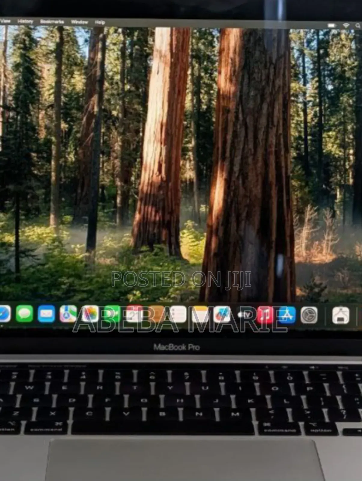 New Laptop Apple MacBook Pro 2020 8GB Intel Core I5 SSD 256GB