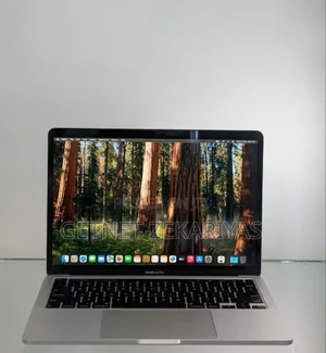 Photo - New Laptop Apple MacBook Pro 2020 8GB Intel Core I5 SSD 256GB