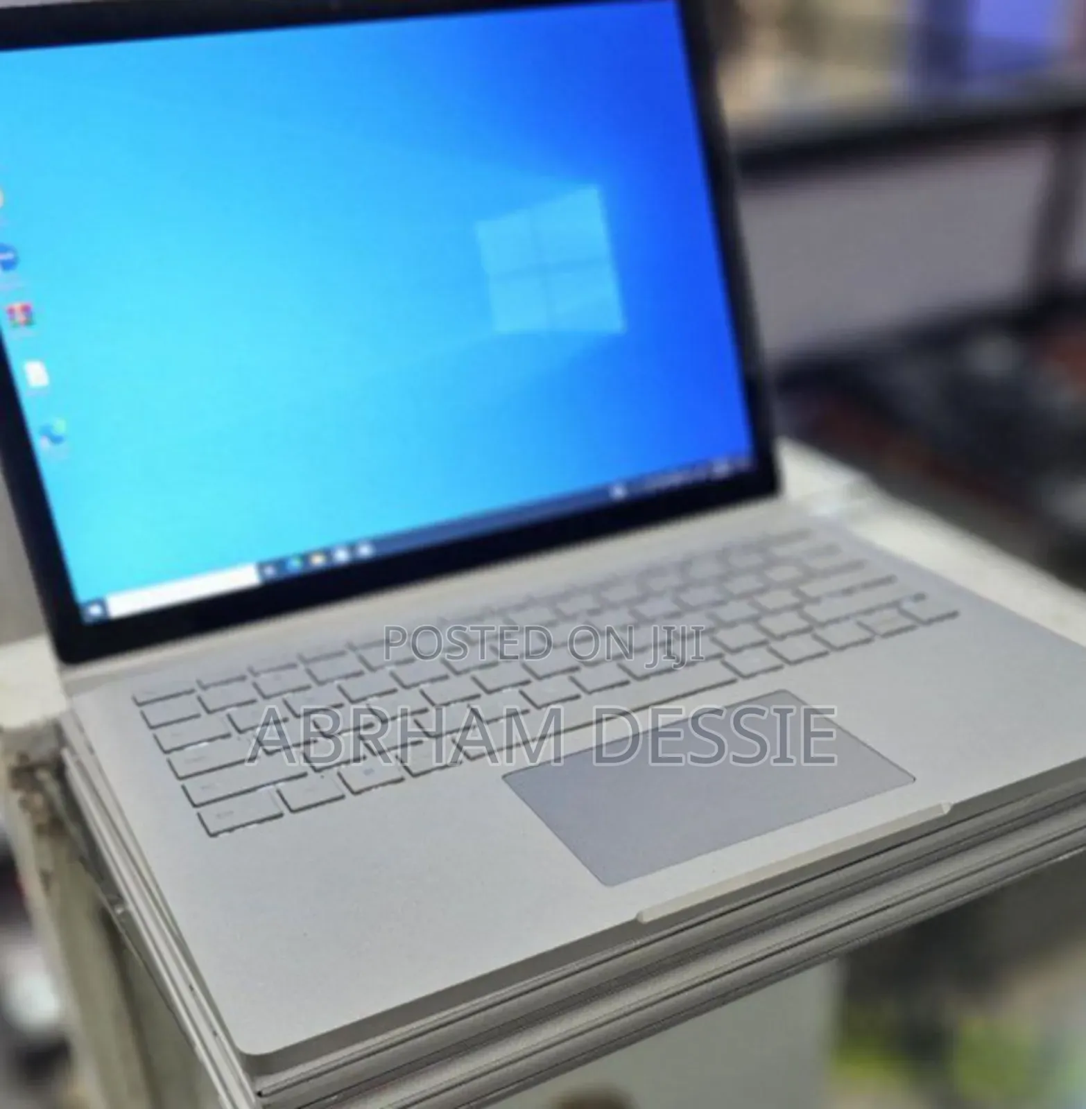 New Laptop Microsoft Surface Book 3 16GB Intel Core I7 SSD 256GB