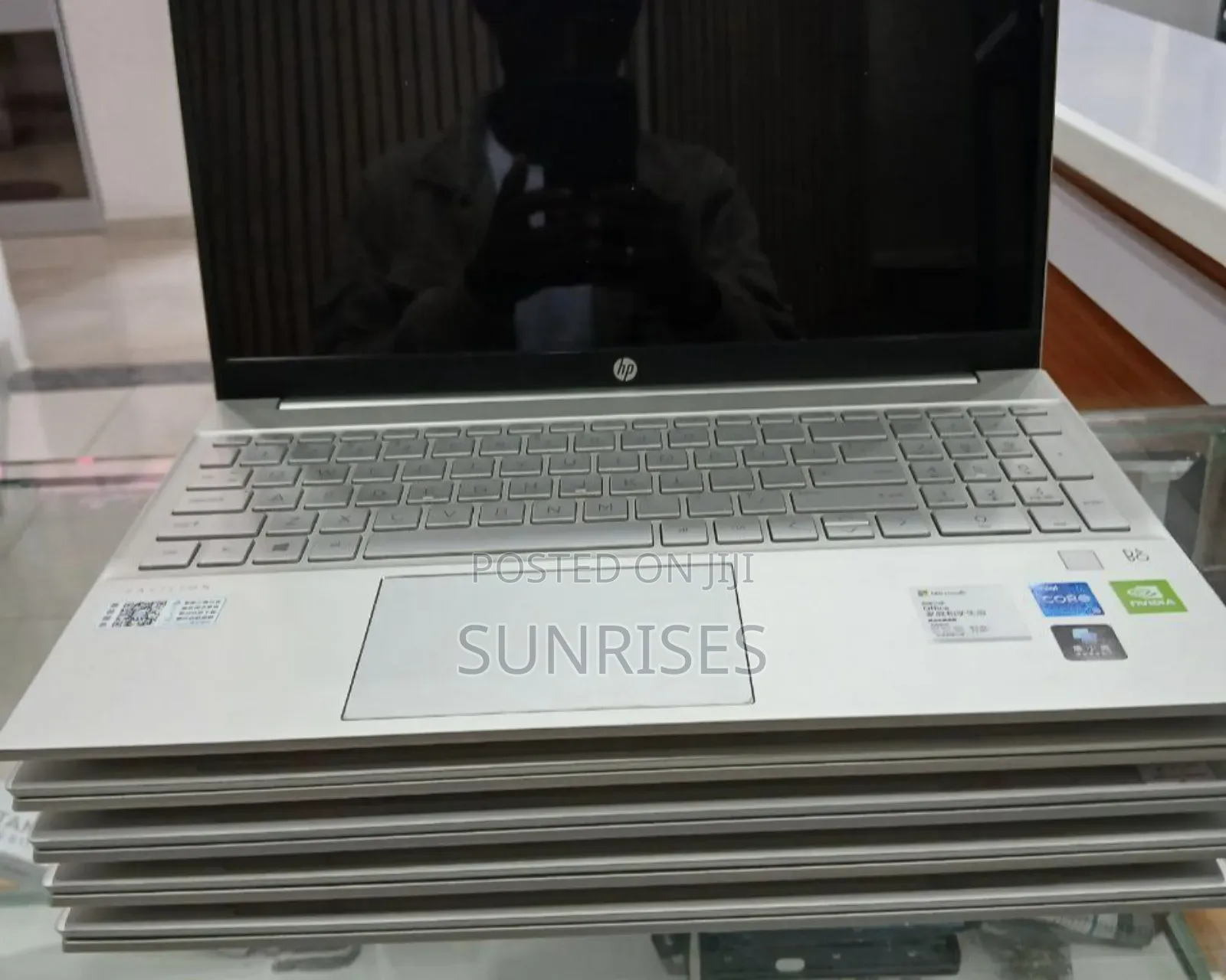 New Laptop HP Pavilion 15 16GB Intel Core I5 SSD 1T