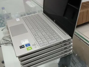 New Laptop HP Pavilion 15 16GB Intel Core I5 SSD 1T