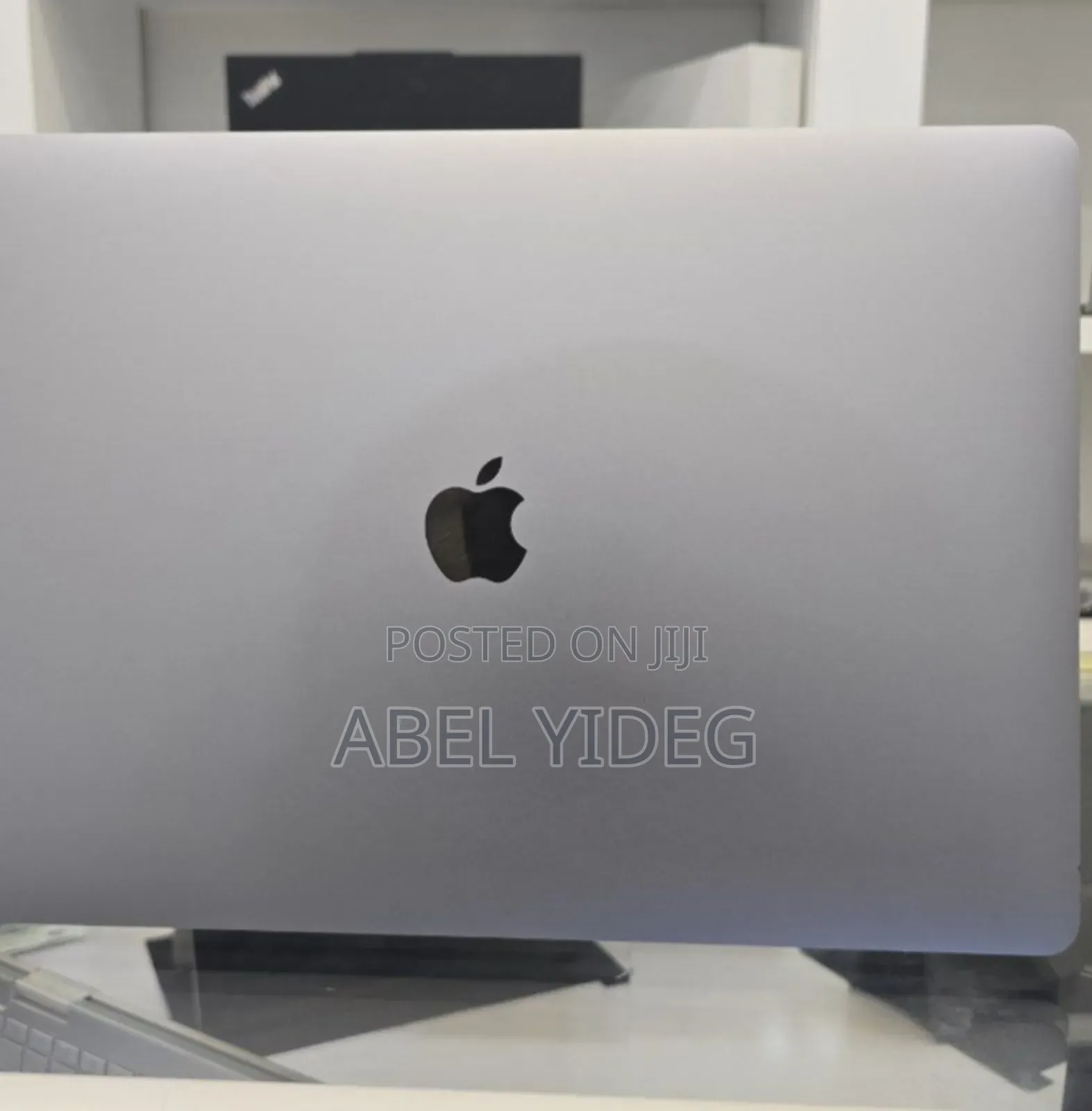 New Laptop Apple MacBook Pro 2019 16GB Intel Core I9 SSD 1T