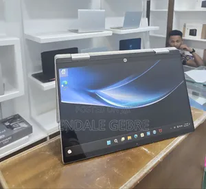 New Laptop HP Envy X360 16GB Intel Core I5 SSD 1T