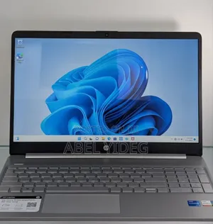 New Laptop HP Stream Notebook 8GB Intel Core I5 SSD 256GB