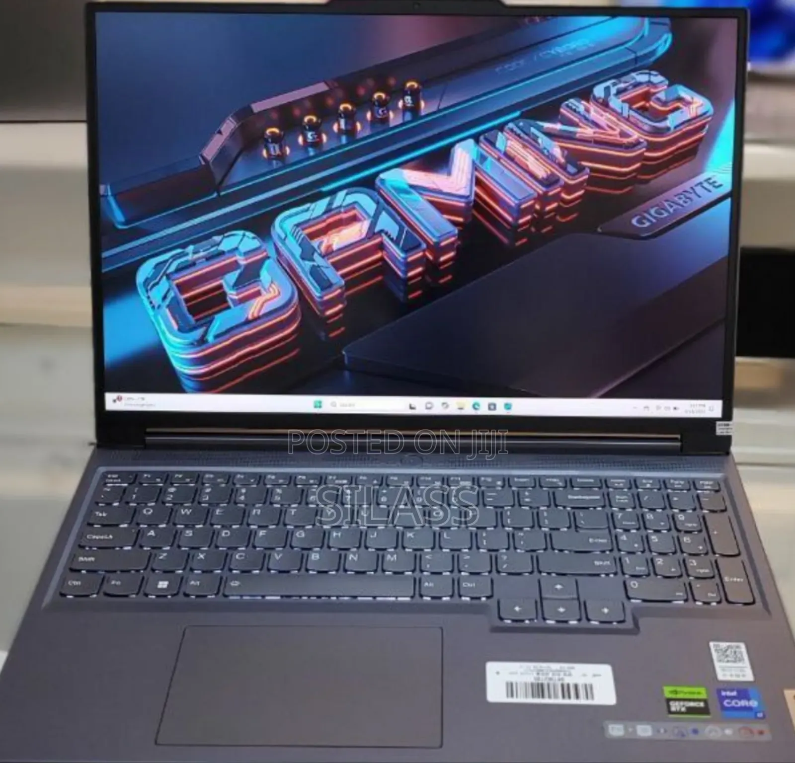 New Lenovo Legion Y7000P IRX9 Gaming Laptop 16GB Intel Core I7 SSD 1T