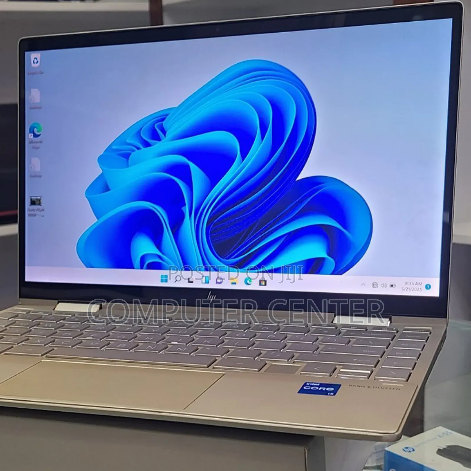 New Laptop HP Envy X360 8GB Intel Core I5 SSD 512GB