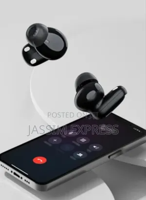 Monster v 5.4 Chip / Audio-Video Synchronization Earbuds