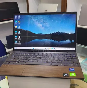 New Laptop HP Envy 13 16GB Intel Core I7 SSD 512GB