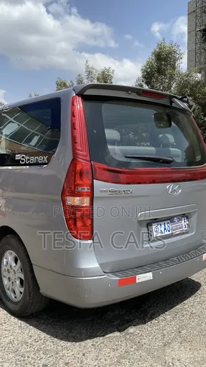 Hyundai Starex 2013 Silver