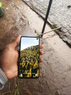 Samsung Galaxy S10e 128 GB Blue