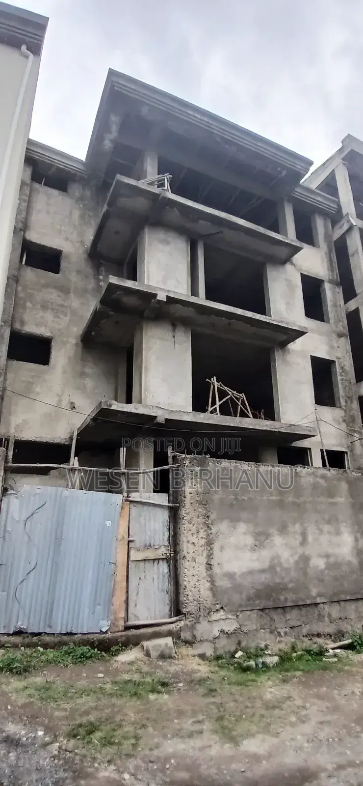 8bdrm House in 150 ካሬ G+3 ቤት ነው, Addis Ketema for sale