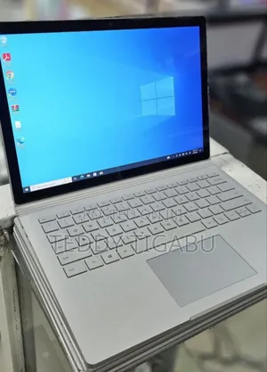 Photo - New Laptop Microsoft Surface Book 3 16GB Intel Core I7 SSD 256GB