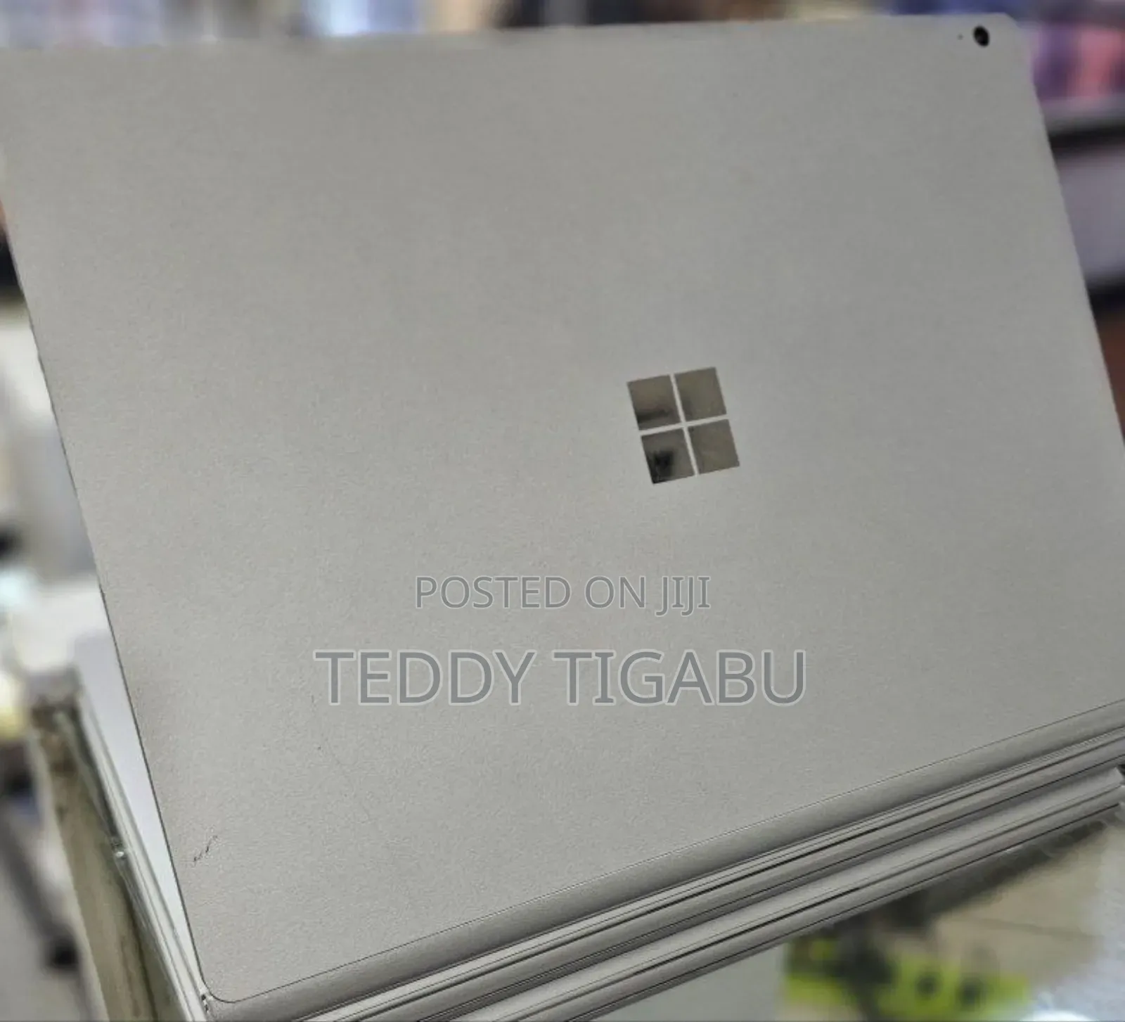 New Laptop Microsoft Surface Book 3 16GB Intel Core I7 SSD 256GB