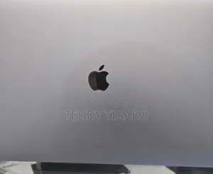 New Laptop Apple MacBook Pro 16GB Intel Core I9 SSD 1T