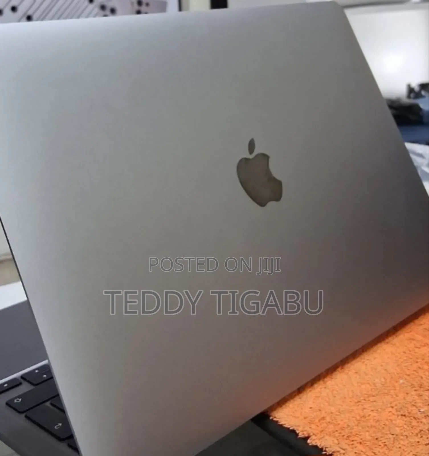 New Laptop Apple MacBook Air 8GB Intel Core I7 SSD 256GB