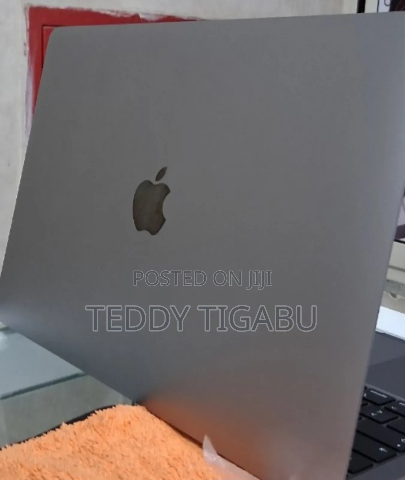 New Laptop Apple MacBook Air 8GB Intel Core I7 SSD 256GB