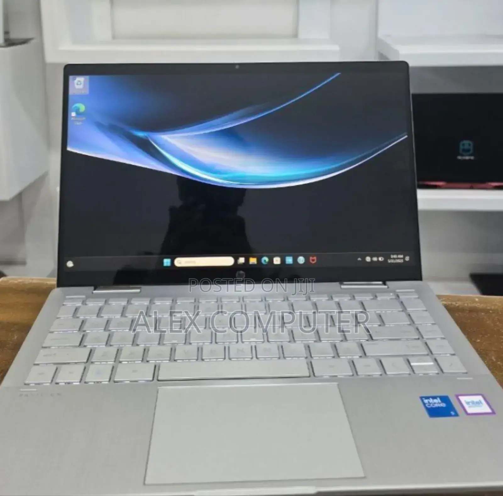 New Laptop HP Envy X360 16GB SSD 1T