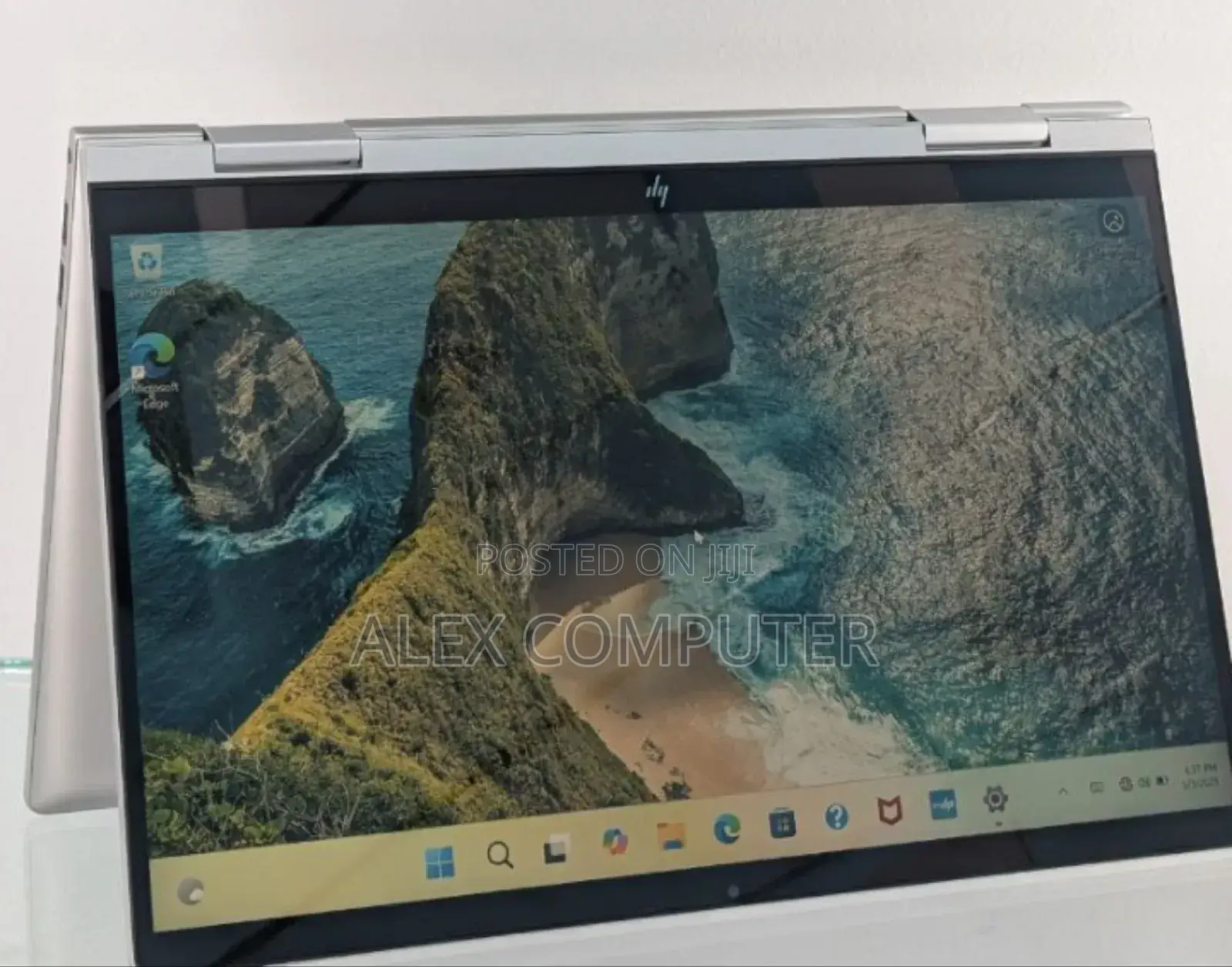 New Laptop HP Envy X360 16GB SSD 1T