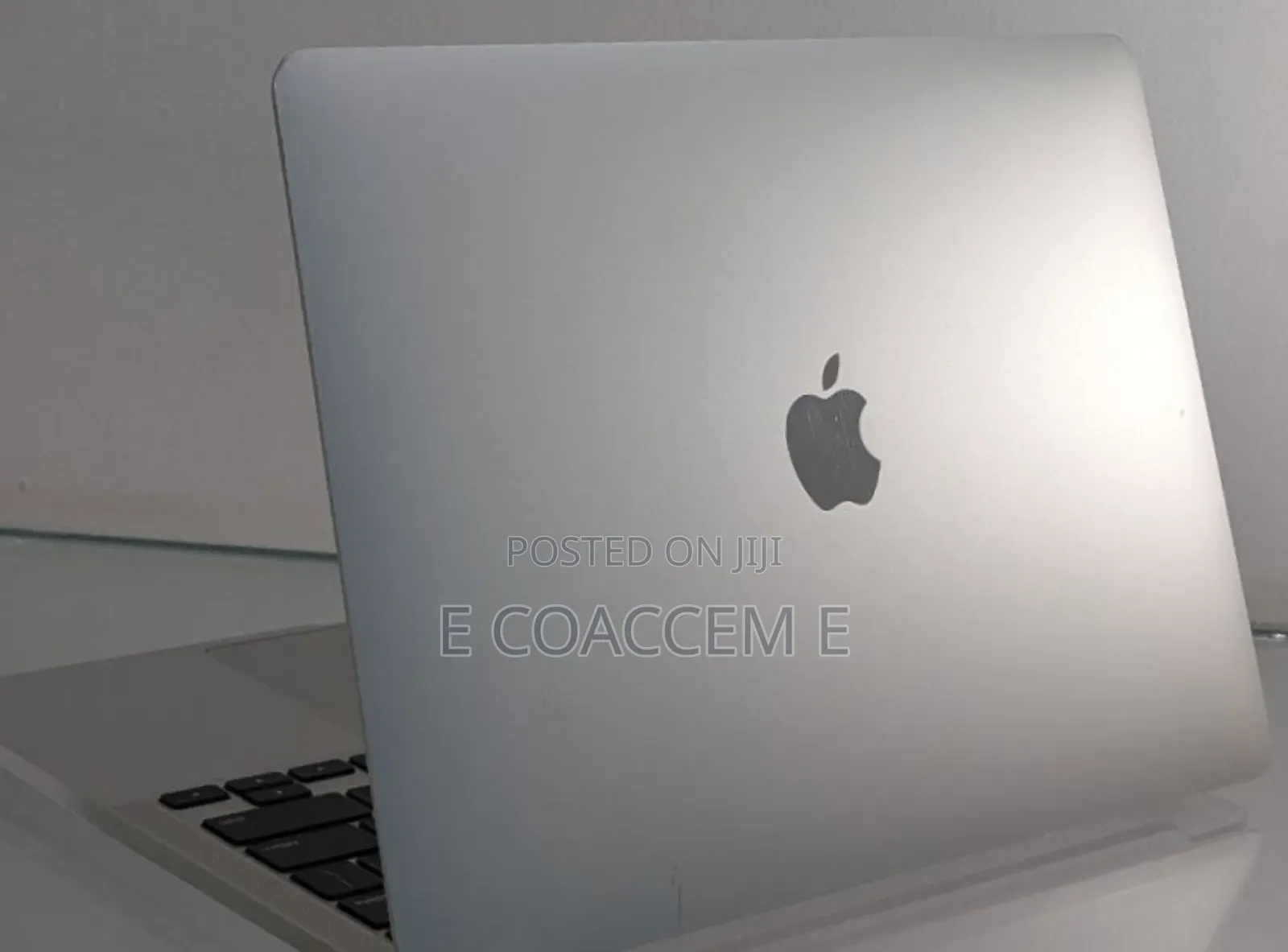 New Laptop Apple MacBook 8GB Intel Core I5 SSD 256GB