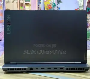 New Laptop Lenovo Legion 5 16GB AMD Ryzen 7 SSD 1T