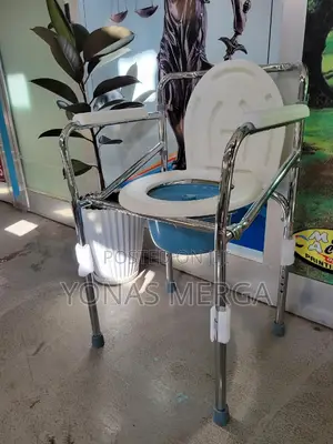 Photo - Toilet Chair/Versatile Use:Suitable for Bedside/Bathroom Use