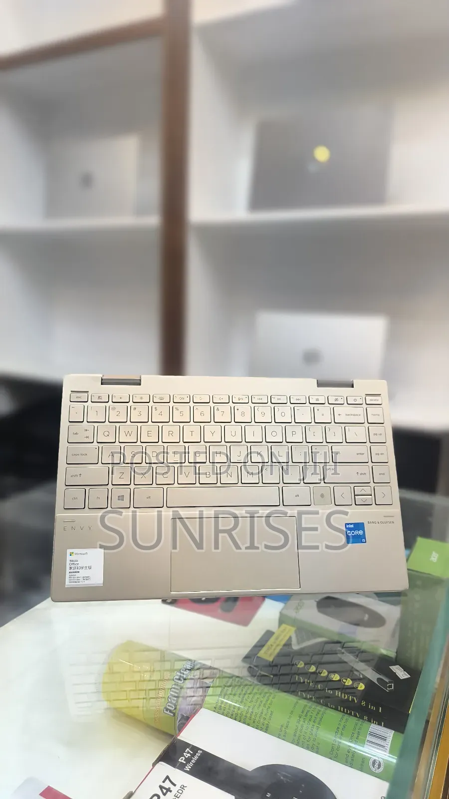 New Laptop HP Envy X360 8GB Intel Core I5 SSD 512GB