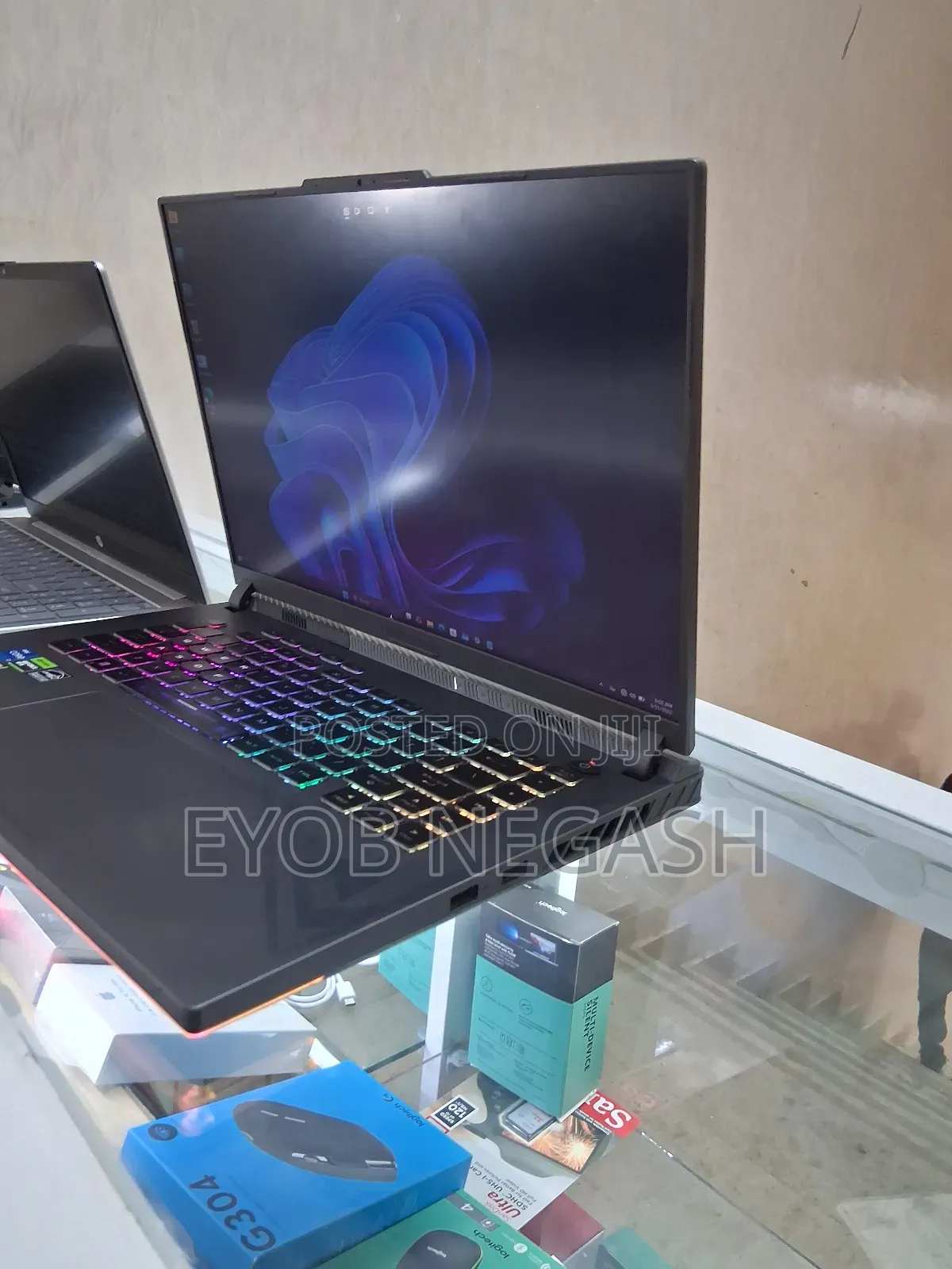 New Laptop Asus ROG Strix G15 16GB AMD Ryzen 9 SSD 512GB